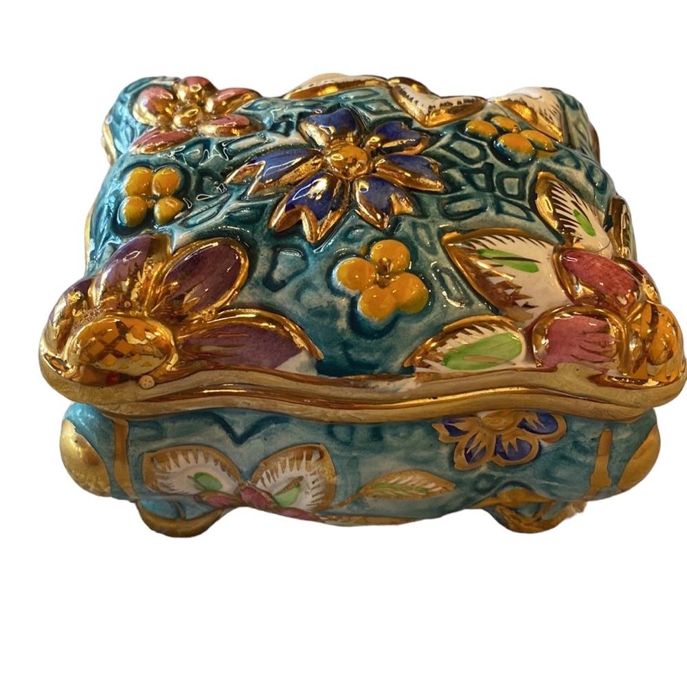 Belgium 🇧🇪 Porcelain Painted Box Numbered #166 A Gold & Blue Great Condition!